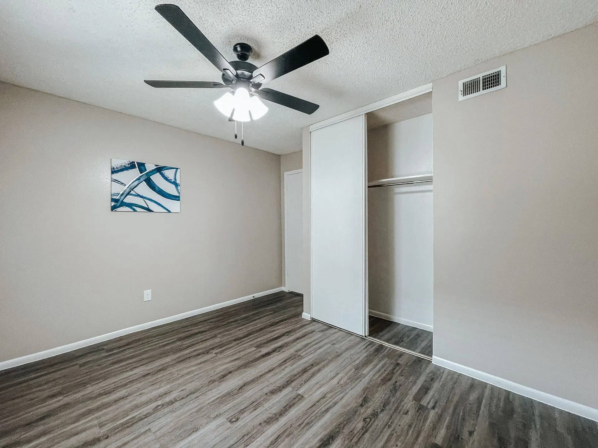 Elevation on Airline Apartments